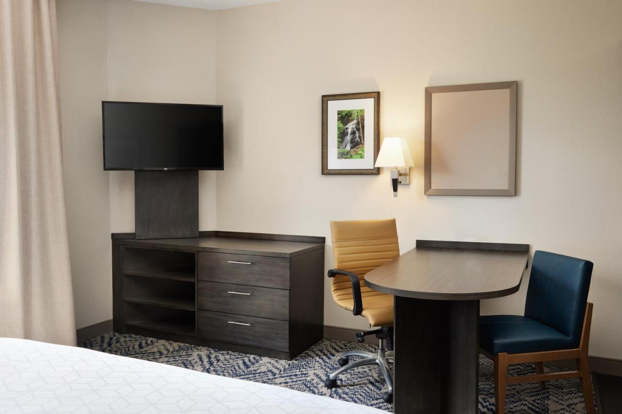 Candlewood Suites Charleston-Northwoods By Ihg North Charleston Bagian luar foto