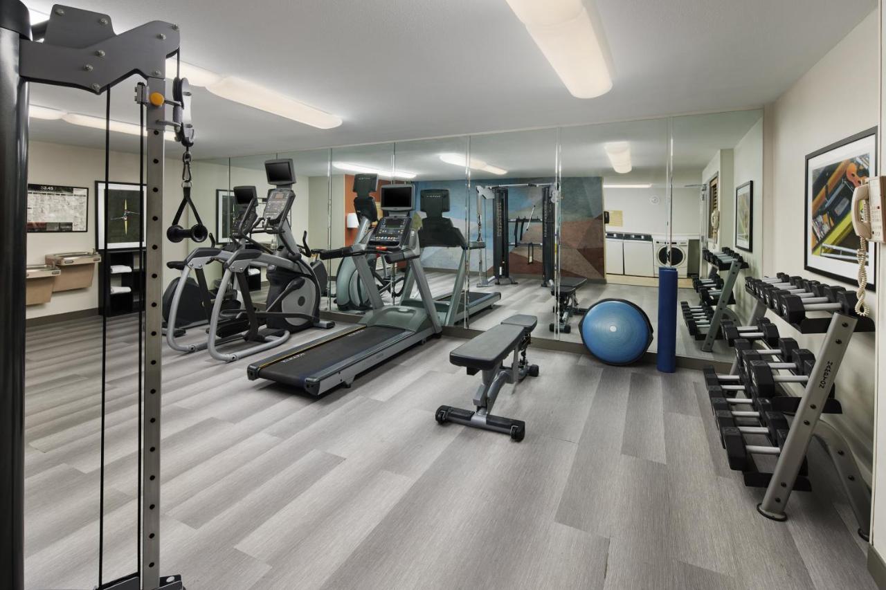 Candlewood Suites Charleston-Northwoods By Ihg North Charleston Bagian luar foto