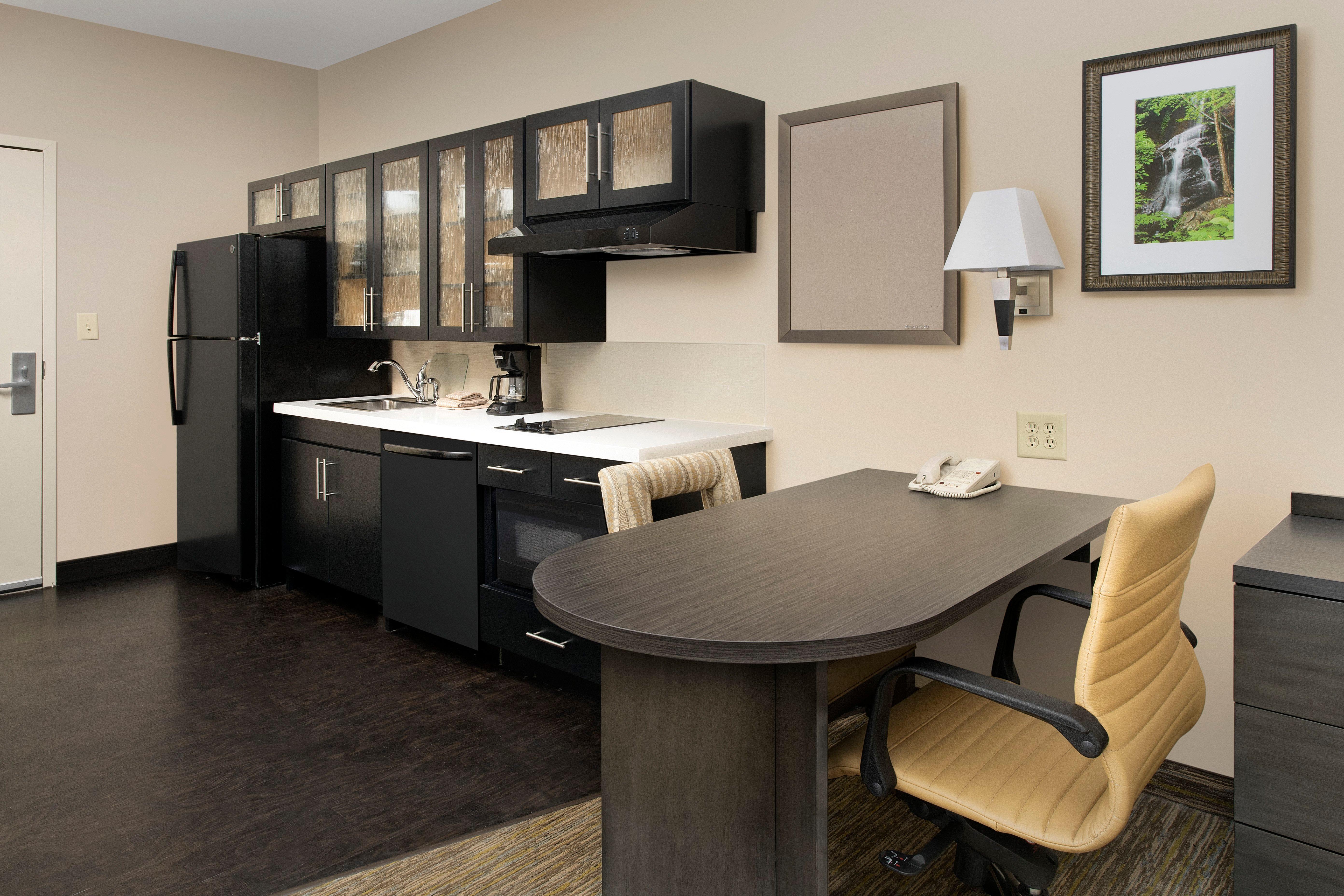 Candlewood Suites Charleston-Northwoods By Ihg North Charleston Bagian luar foto