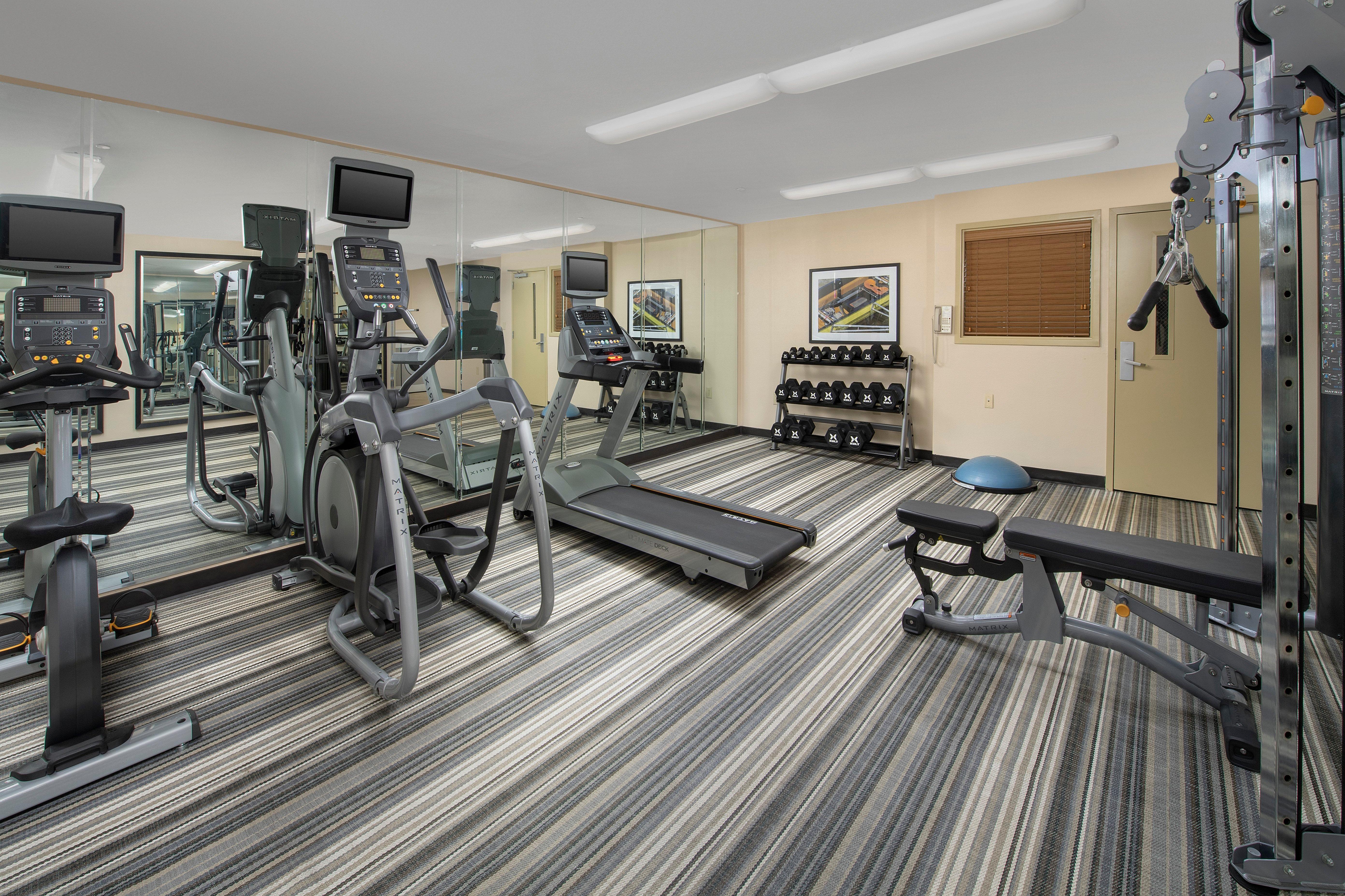 Candlewood Suites Charleston-Northwoods By Ihg North Charleston Bagian luar foto