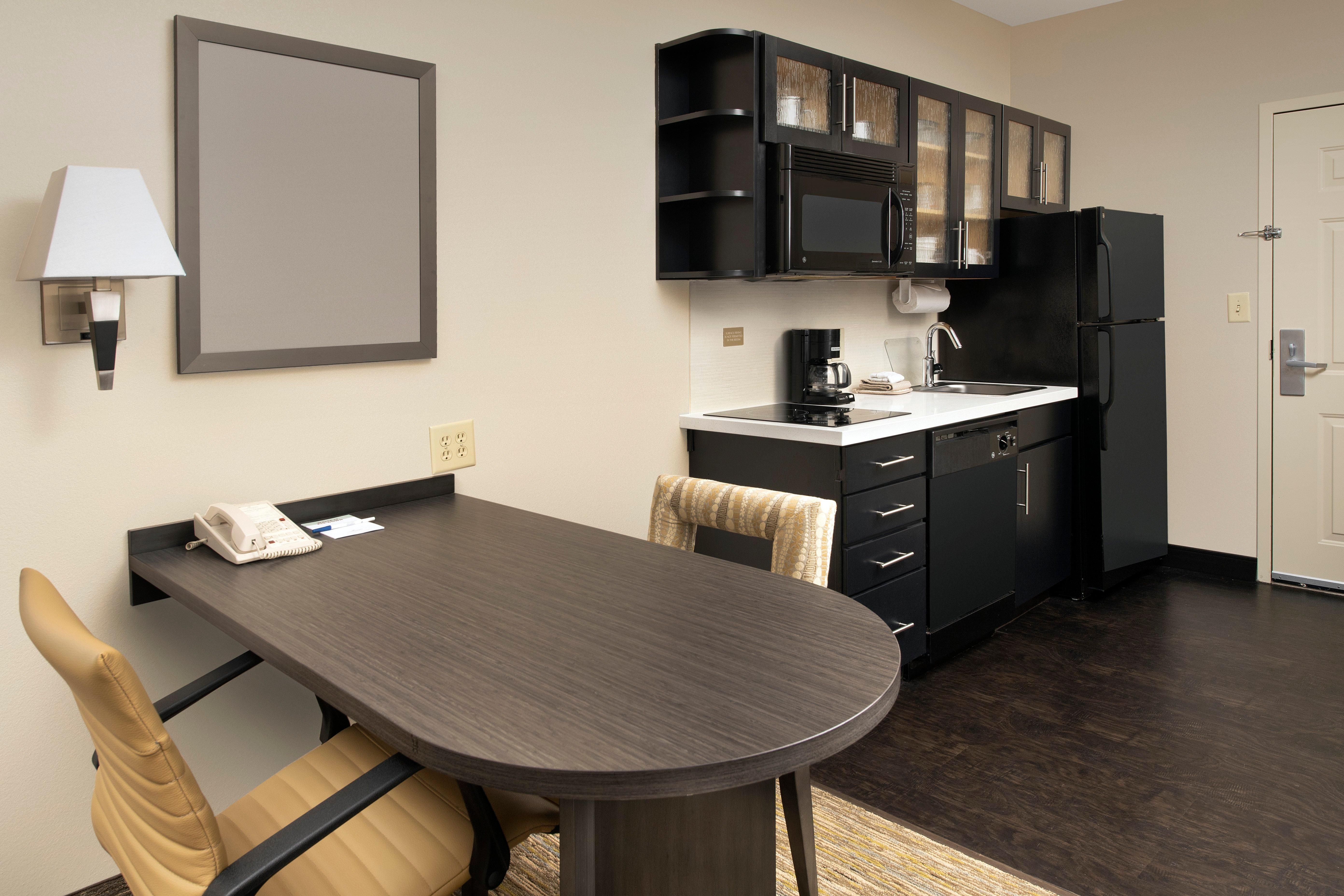 Candlewood Suites Charleston-Northwoods By Ihg North Charleston Bagian luar foto