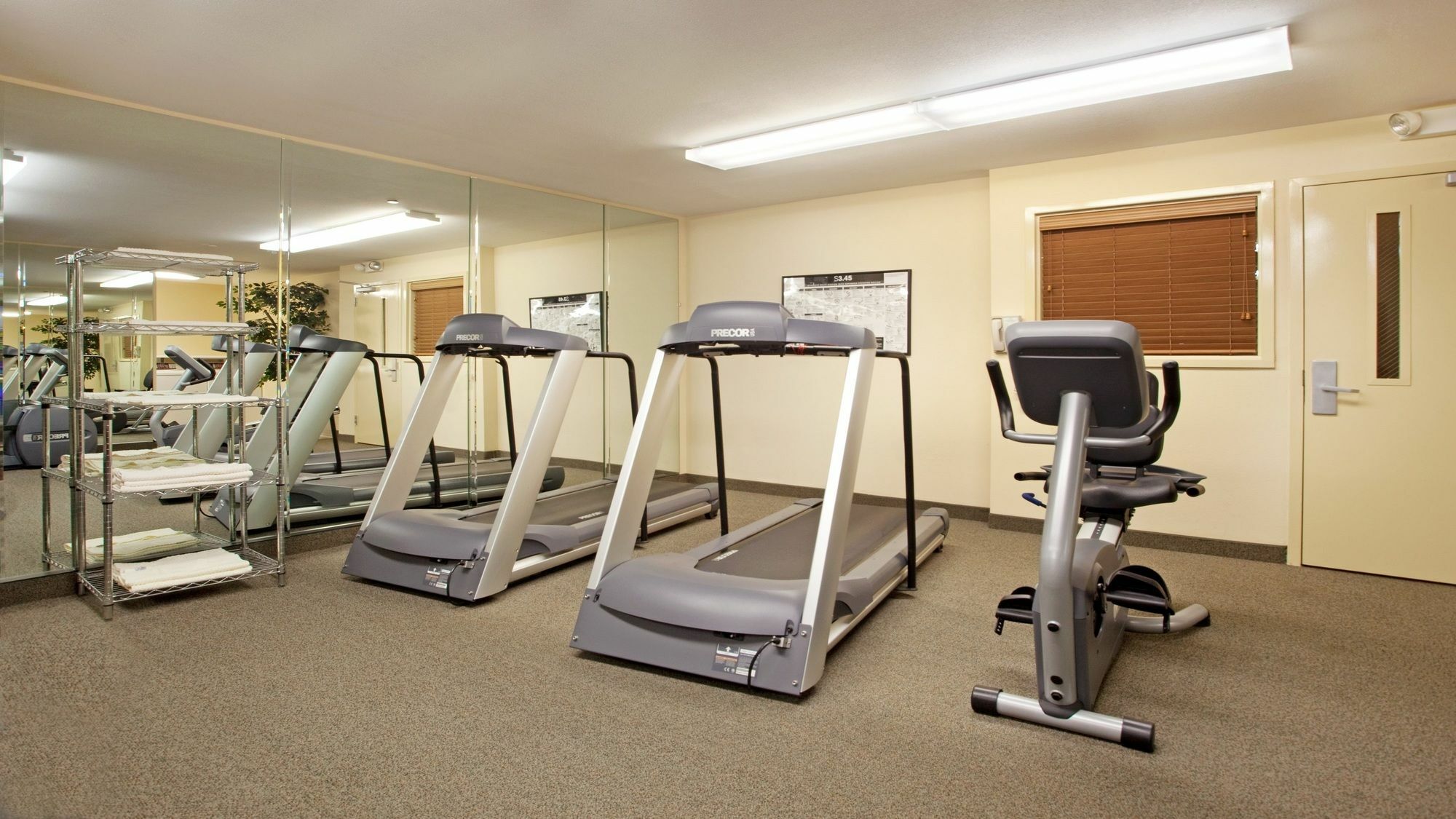 Candlewood Suites Charleston-Northwoods By Ihg North Charleston Bagian luar foto